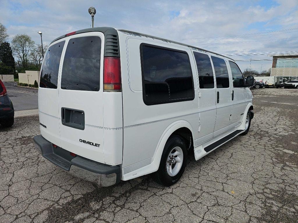 Chevrolet Express Cargo Van 1500 135" WB YF7 Upfitter 2001