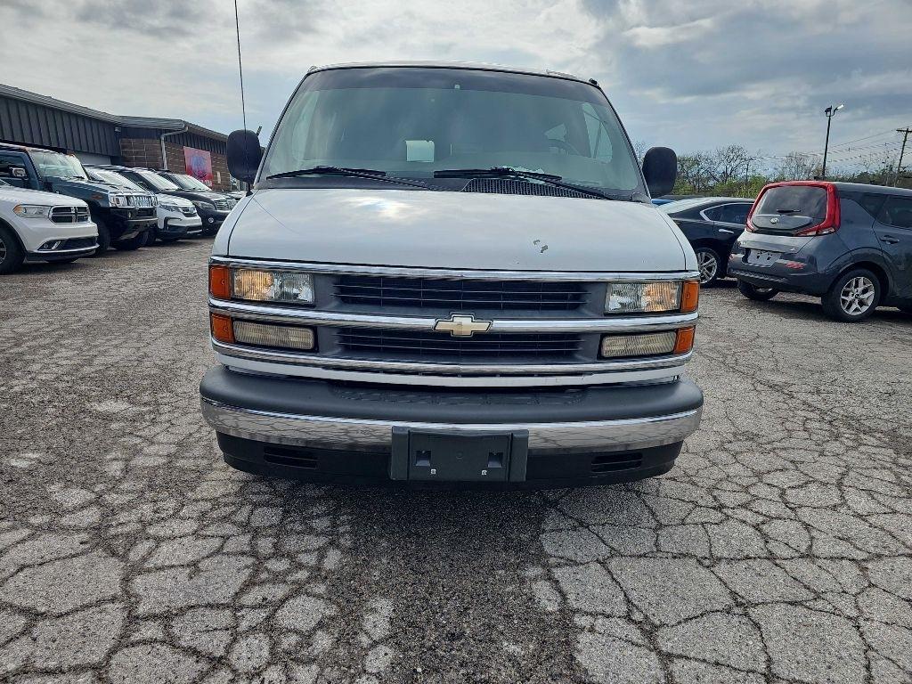 Chevrolet Express Cargo Van 1500 135" WB YF7 Upfitter 2001