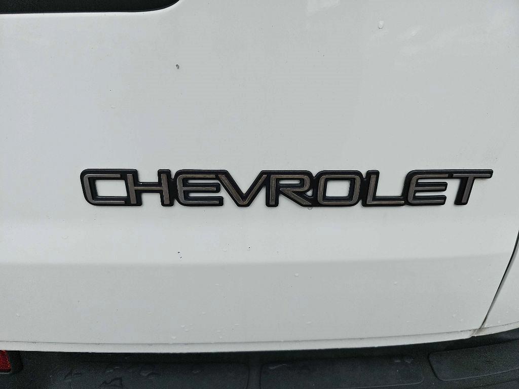 Chevrolet Express Cargo Van 1500 135" WB YF7 Upfitter 2001