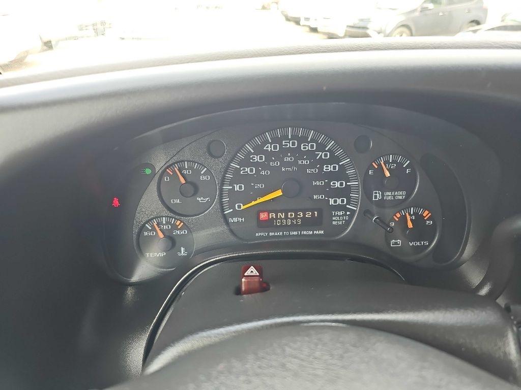 Chevrolet Express Cargo Van 1500 135" WB YF7 Upfitter 2001