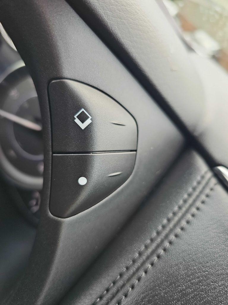 Infiniti QX80 4WD 4dr 2014