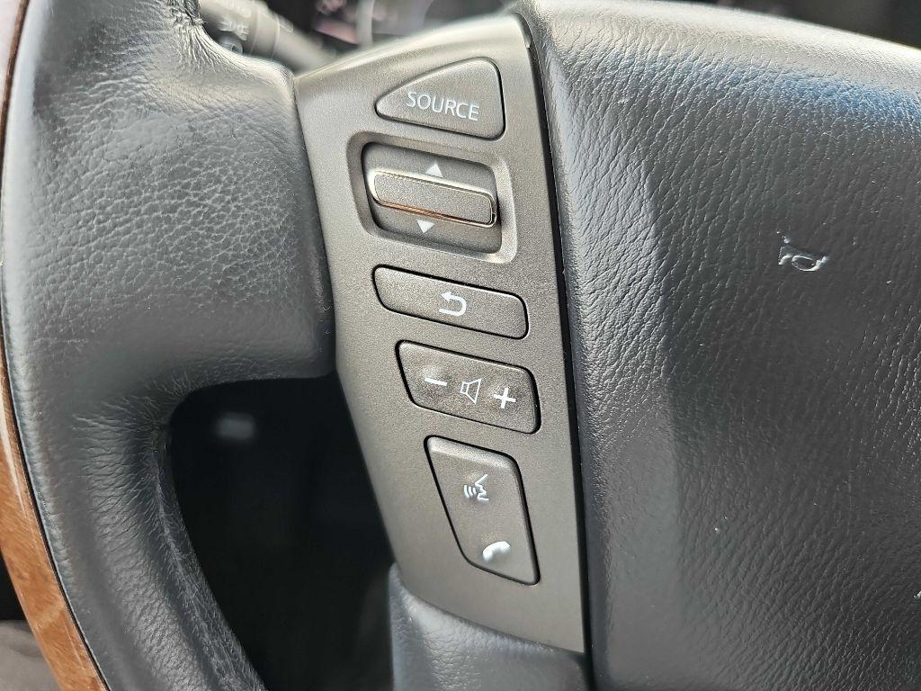 Infiniti QX80 4WD 4dr 2014