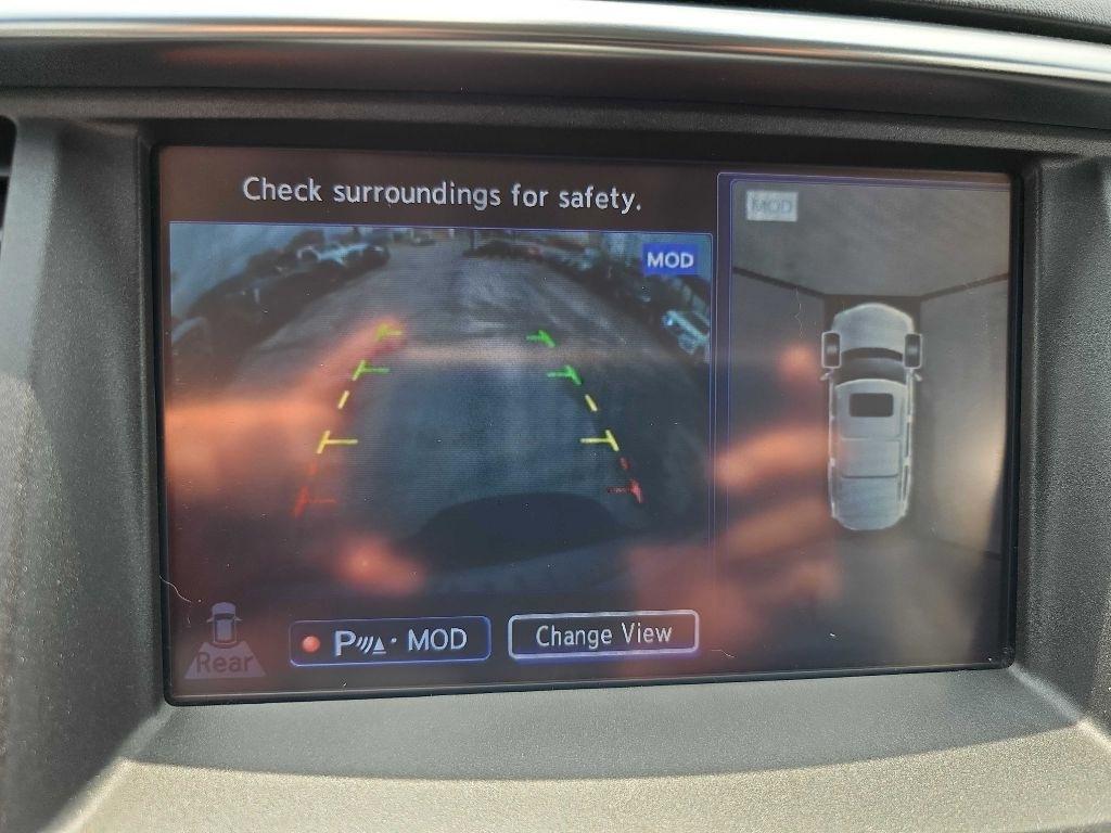 Infiniti QX80 4WD 4dr 2014