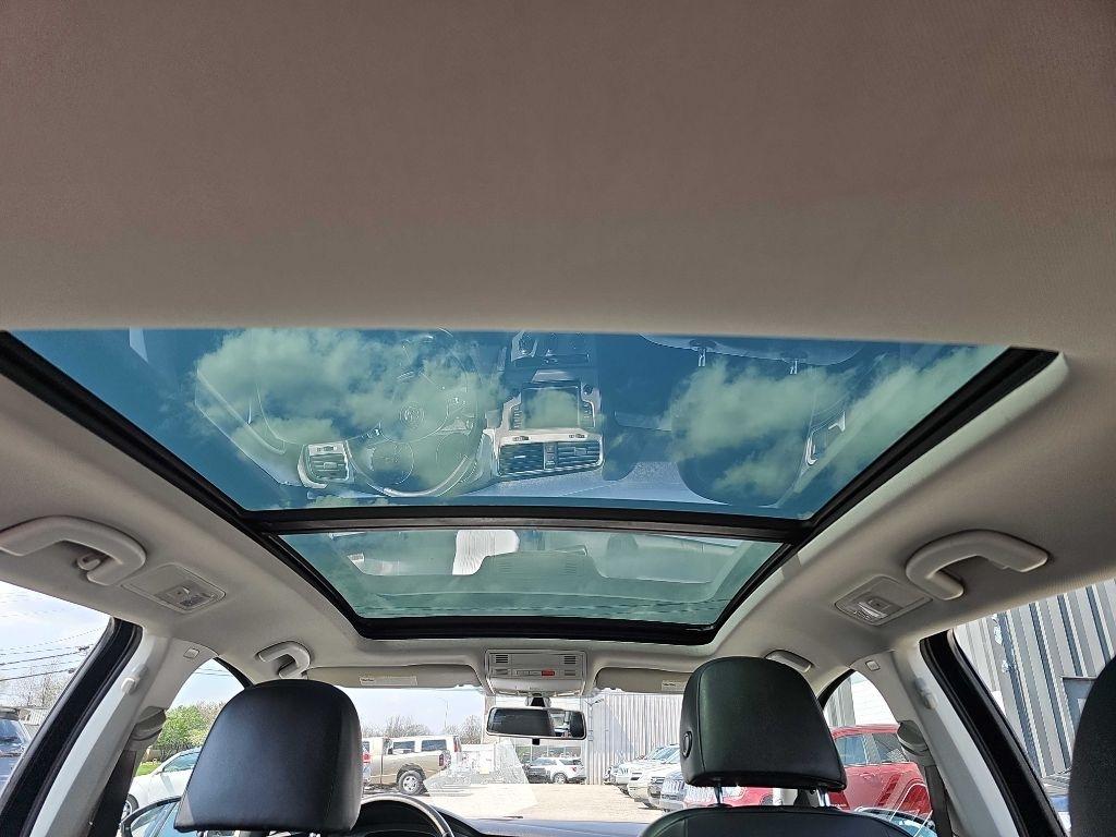 Volkswagen Golf SportWagen 4dr Auto TSI S 2016