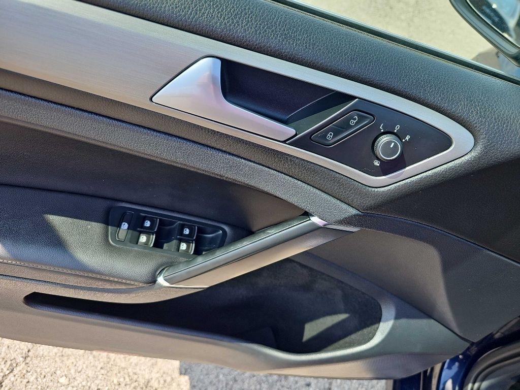 Volkswagen Golf SportWagen 4dr Auto TSI S 2016