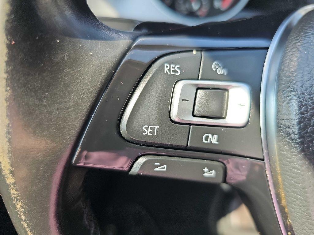 Volkswagen Golf SportWagen 4dr Auto TSI S 2016