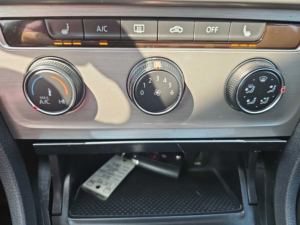 Volkswagen Golf SportWagen 4dr Auto TSI S 2016