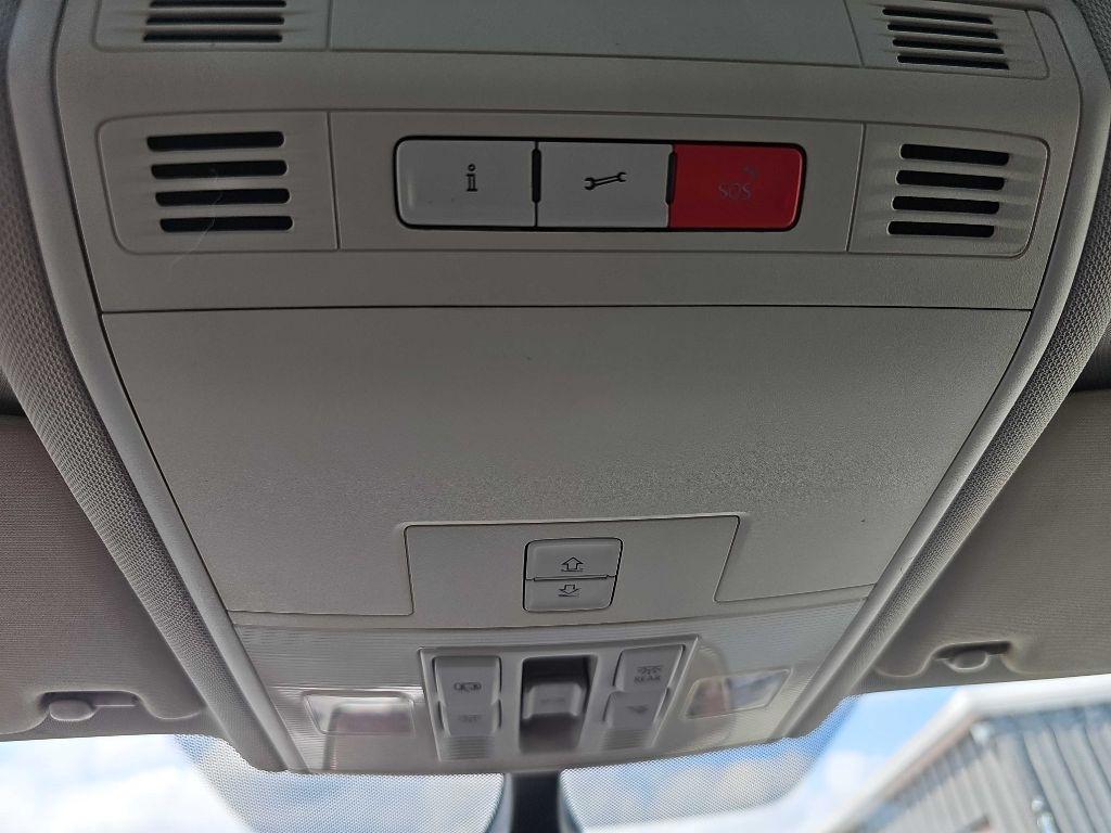 Volkswagen Golf SportWagen 4dr Auto TSI S 2016