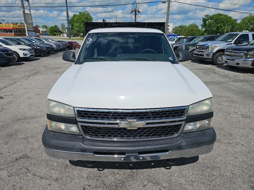 Chevrolet Silverado 1500 Reg Cab 133.0" WB 2WD Work Truck 2006