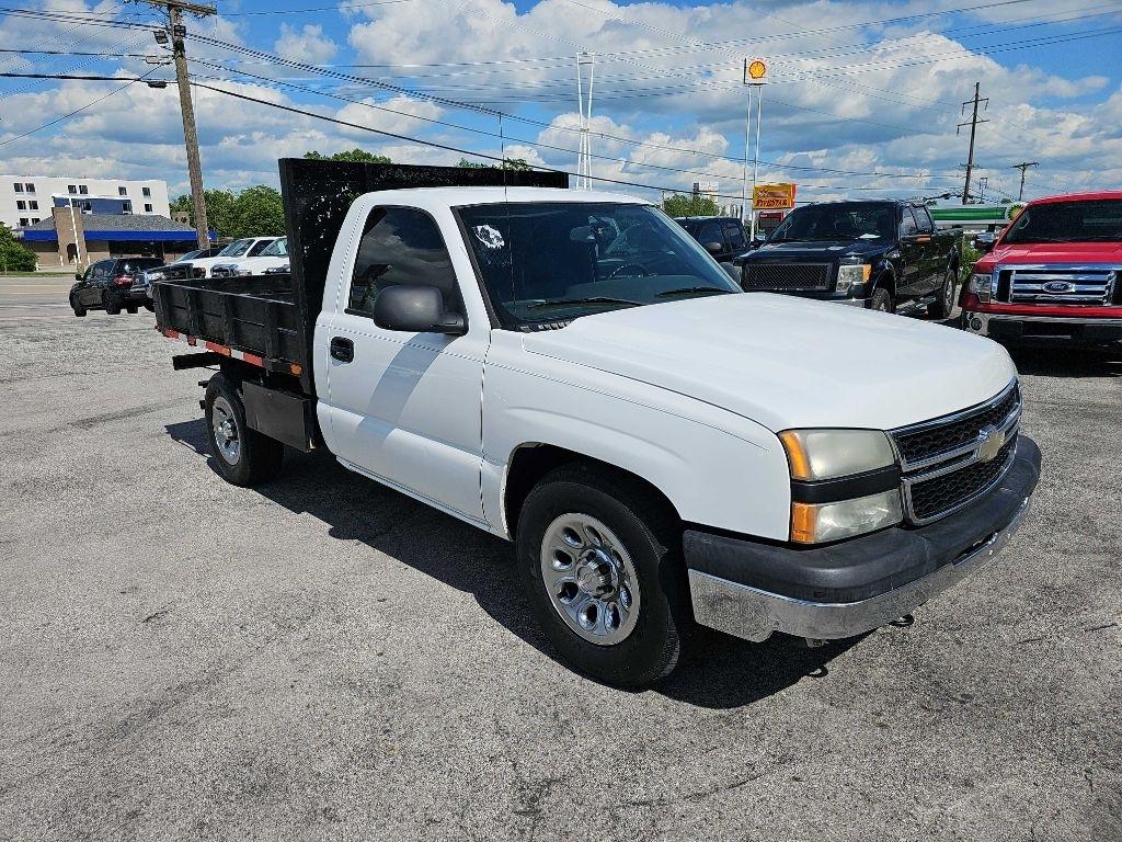 Chevrolet Silverado 1500 Reg Cab 133.0" WB 2WD Work Truck 2006