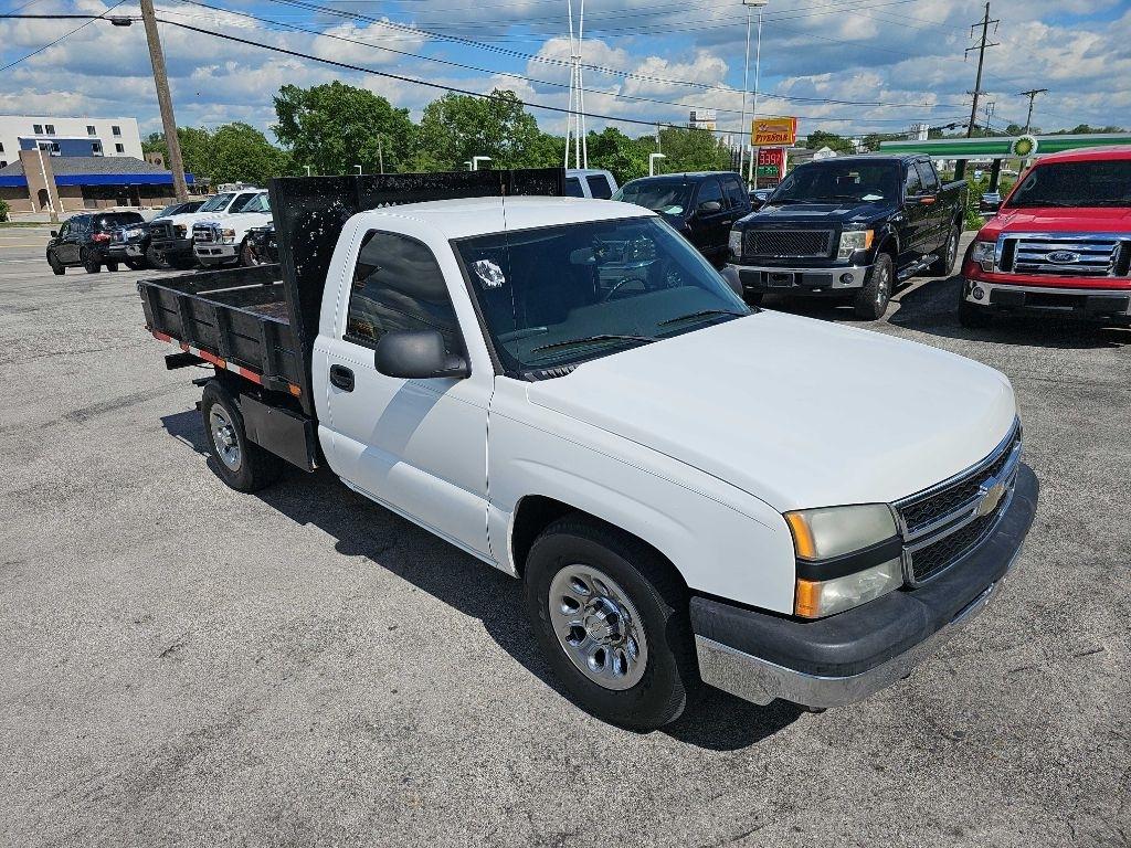 Chevrolet Silverado 1500 Reg Cab 133.0" WB 2WD Work Truck 2006