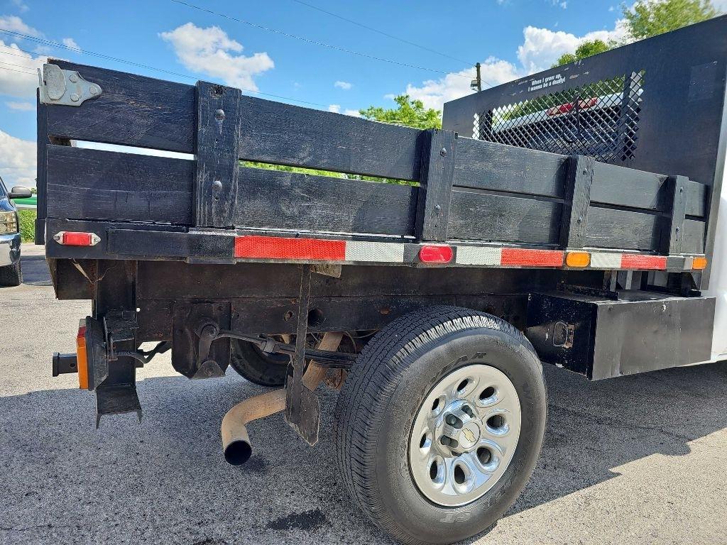 Chevrolet Silverado 1500 Reg Cab 133.0" WB 2WD Work Truck 2006
