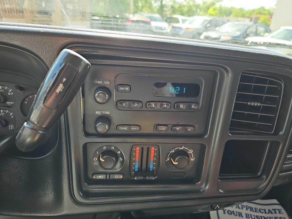 Chevrolet Silverado 1500 Reg Cab 133.0" WB 2WD Work Truck 2006