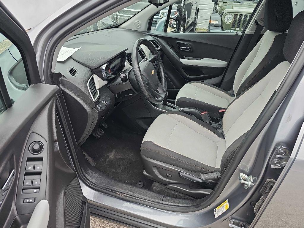 Chevrolet Trax FWD 4dr LS 2020