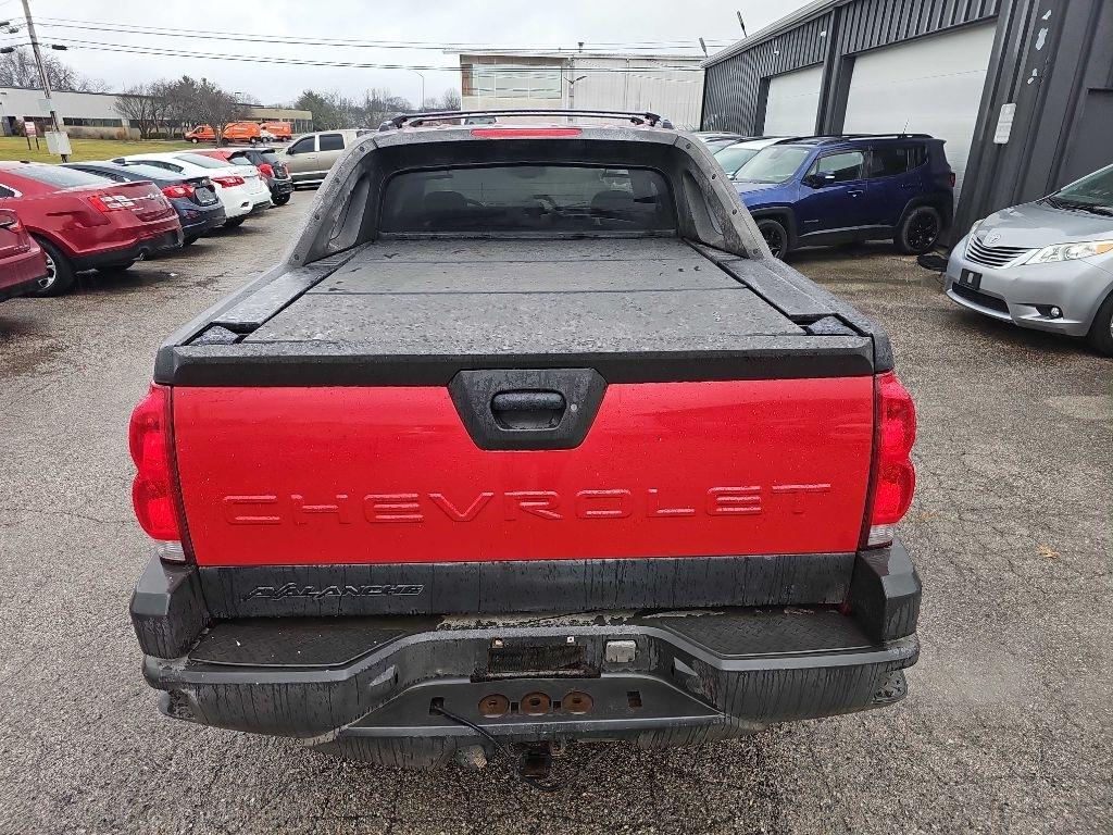 Chevrolet Avalanche 1500 5dr Crew Cab 130" WB 4WD 2003