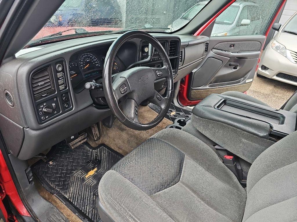 Chevrolet Avalanche 1500 5dr Crew Cab 130" WB 4WD 2003