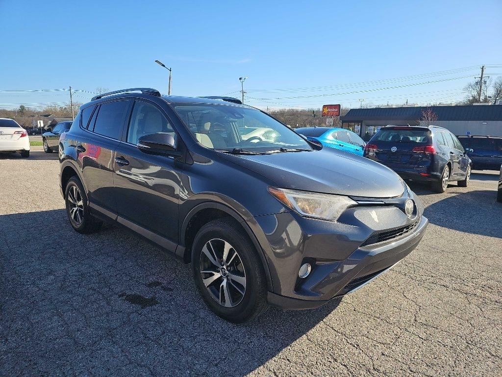 Toyota RAV4 XLE AWD 2018