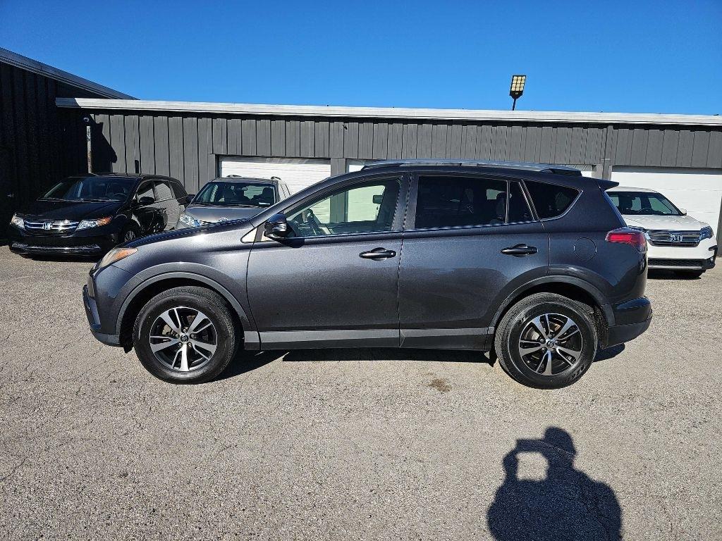 Toyota RAV4 XLE AWD 2018