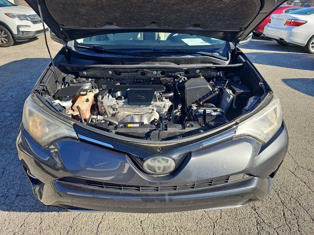 Toyota RAV4 XLE AWD 2018