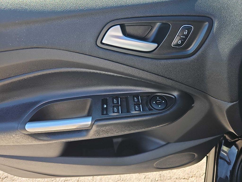 Ford Escape SEL FWD 2019