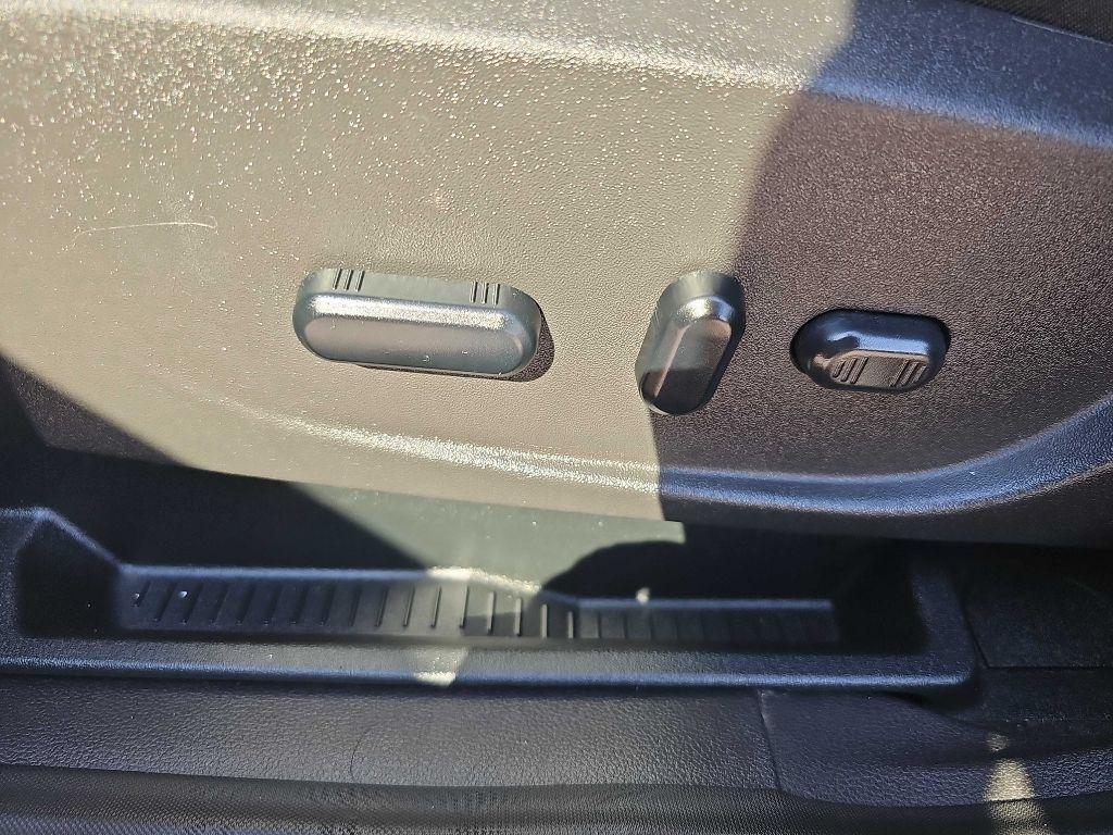 Ford Escape SEL FWD 2019