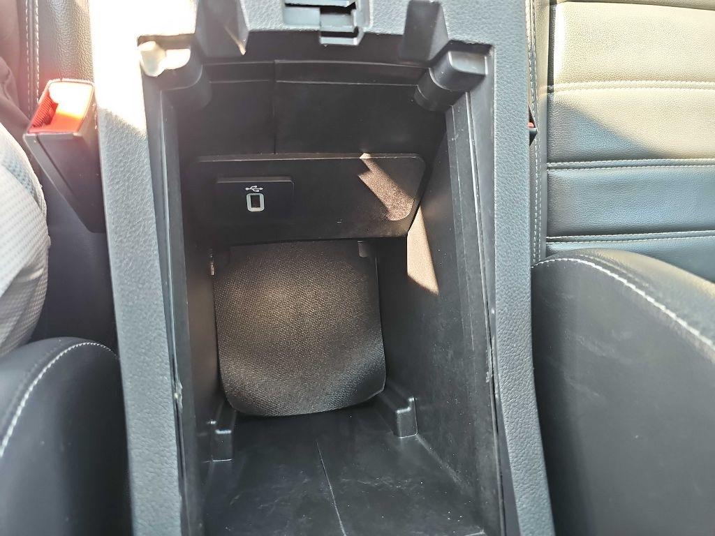 Ford Escape SEL FWD 2019