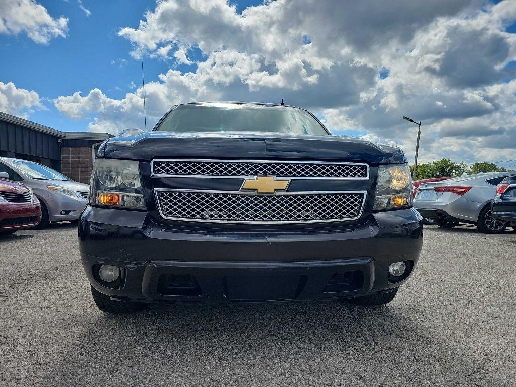 Chevrolet Avalanche 2WD Crew Cab LT 2013