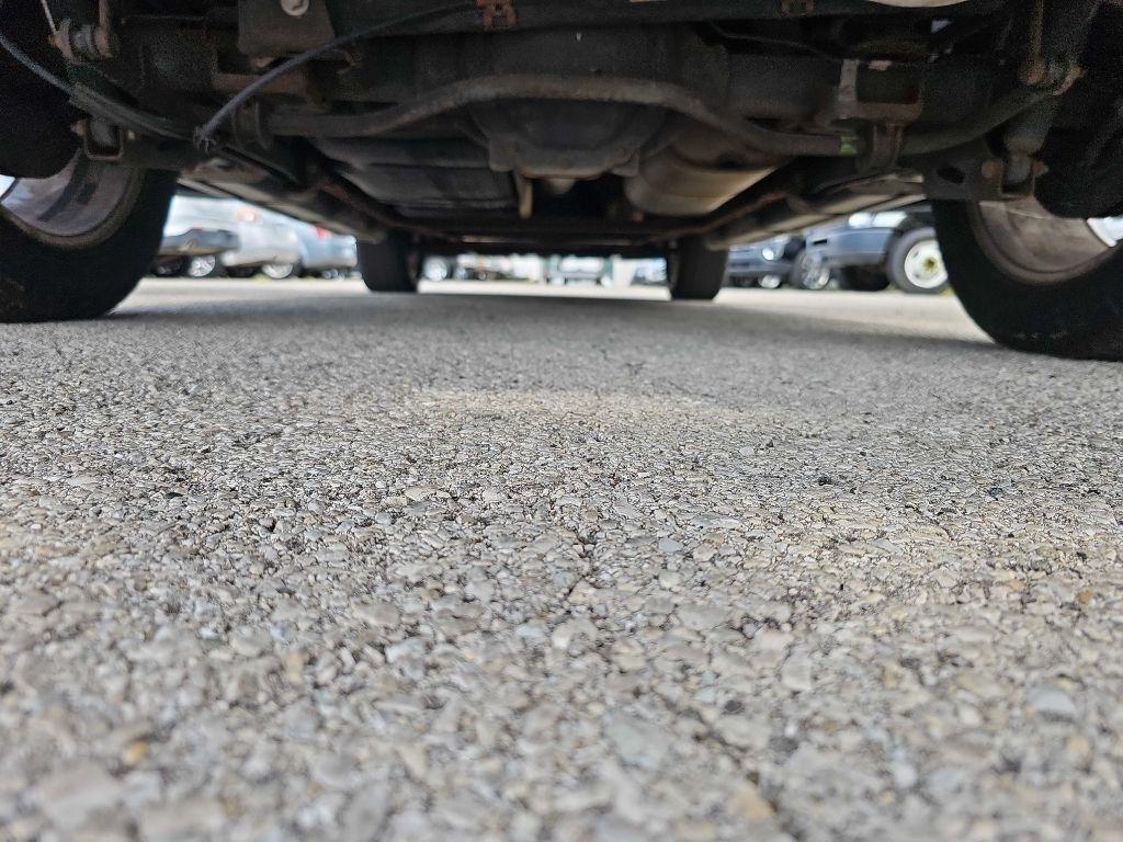 Chevrolet Avalanche 2WD Crew Cab LT 2013