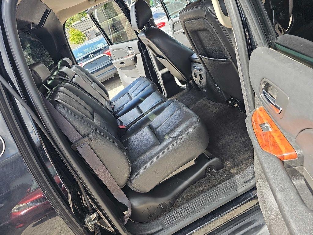 Chevrolet Avalanche 2WD Crew Cab LT 2013