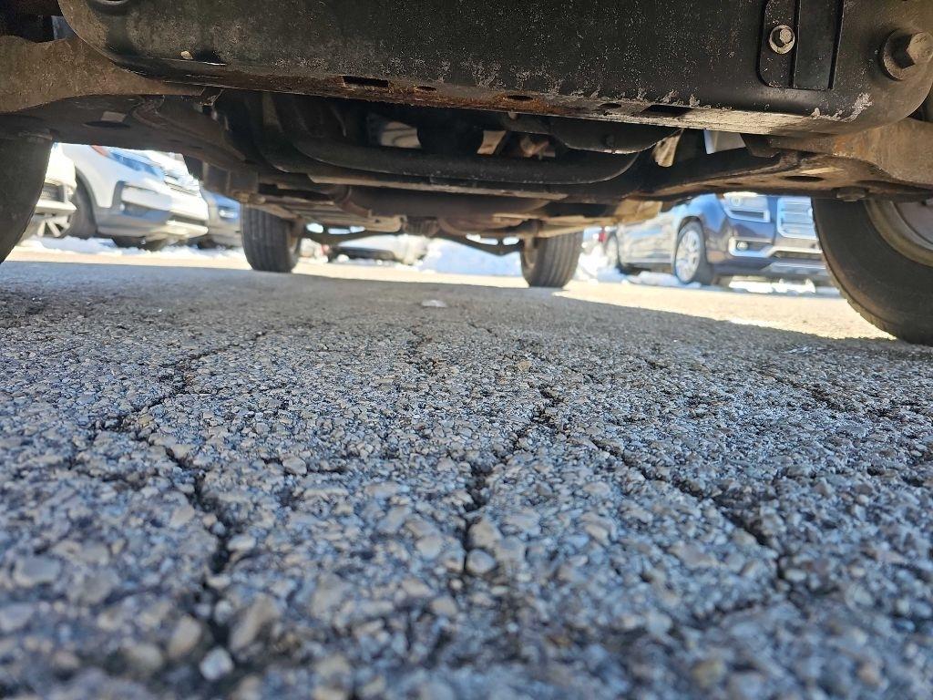 Ford Explorer 4dr 114" WB 4.6L XLT 4WD 2006