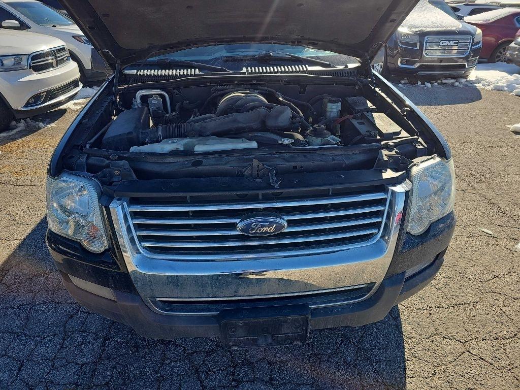 Ford Explorer 4dr 114" WB 4.6L XLT 4WD 2006