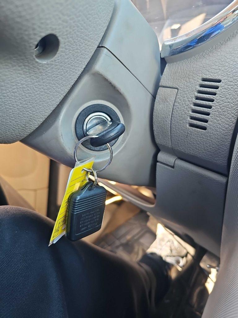 Ford Explorer 4dr 114" WB 4.6L XLT 4WD 2006