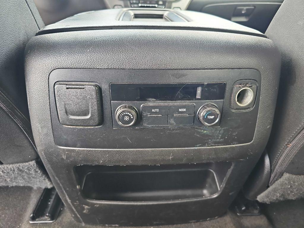 Chevrolet Tahoe 4WD 4dr LT 2017