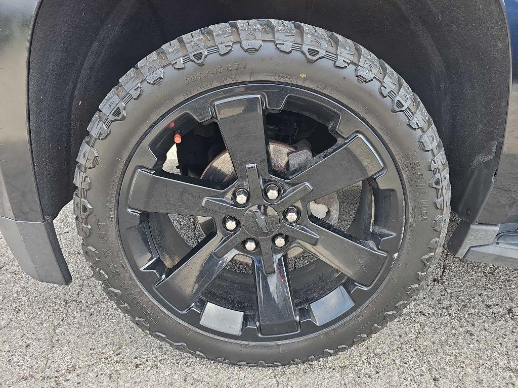 Chevrolet Tahoe 4WD 4dr LT 2017