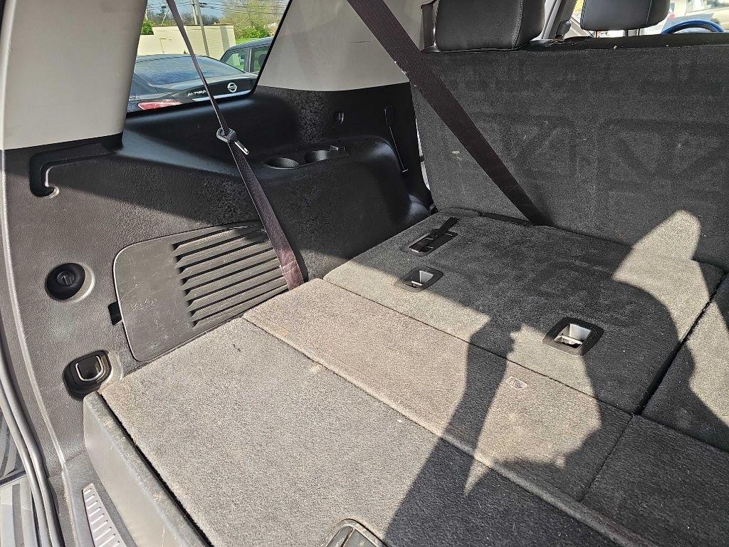 Chevrolet Tahoe 4WD 4dr LT 2017