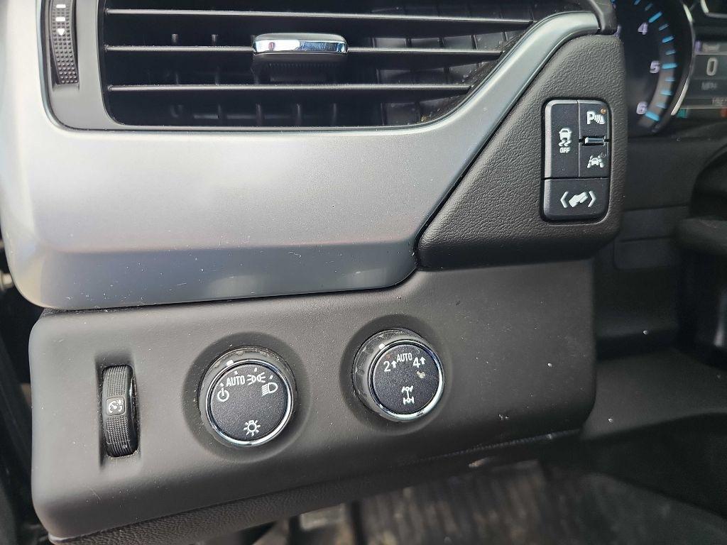 Chevrolet Tahoe 4WD 4dr LT 2017