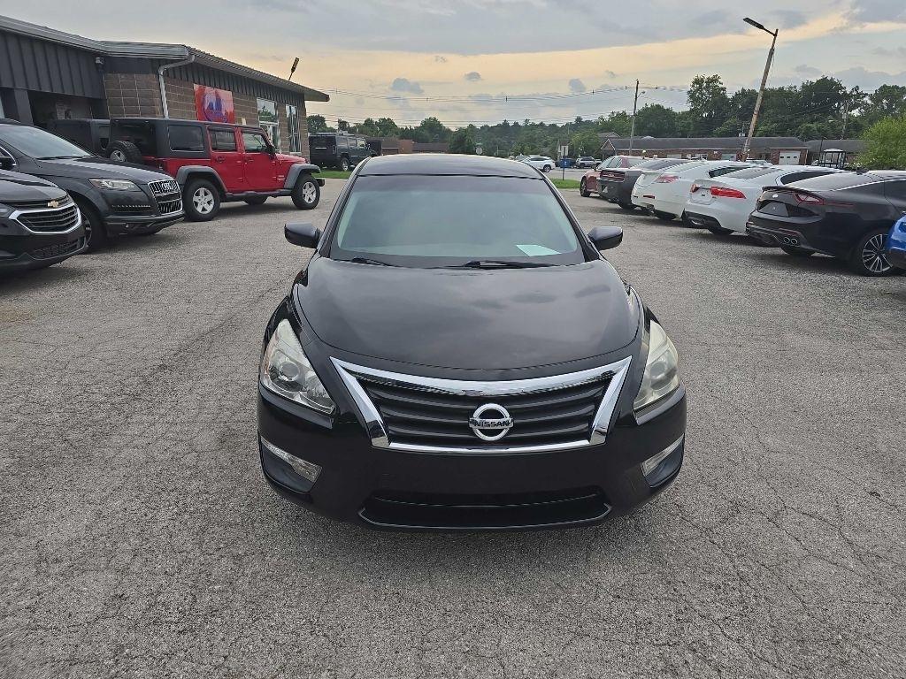Nissan Altima 4dr Sdn V6 3.5 S 2013
