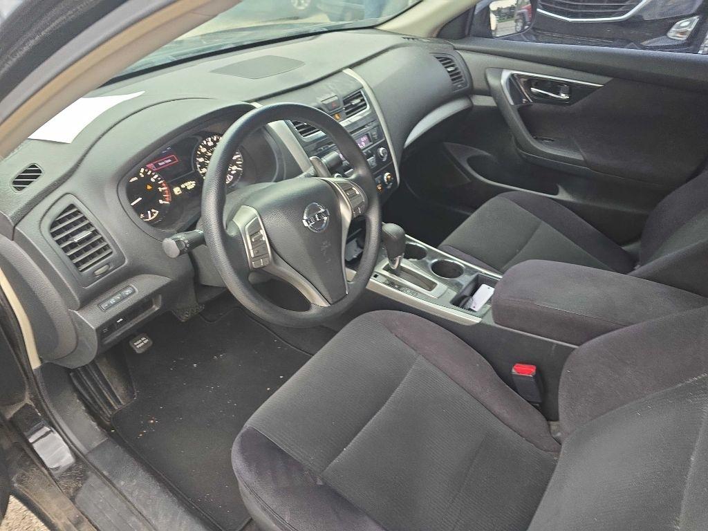 Nissan Altima 4dr Sdn V6 3.5 S 2013
