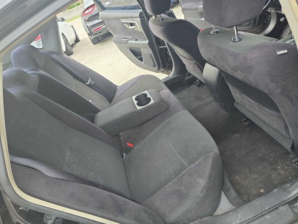 Nissan Altima 4dr Sdn V6 3.5 S 2013
