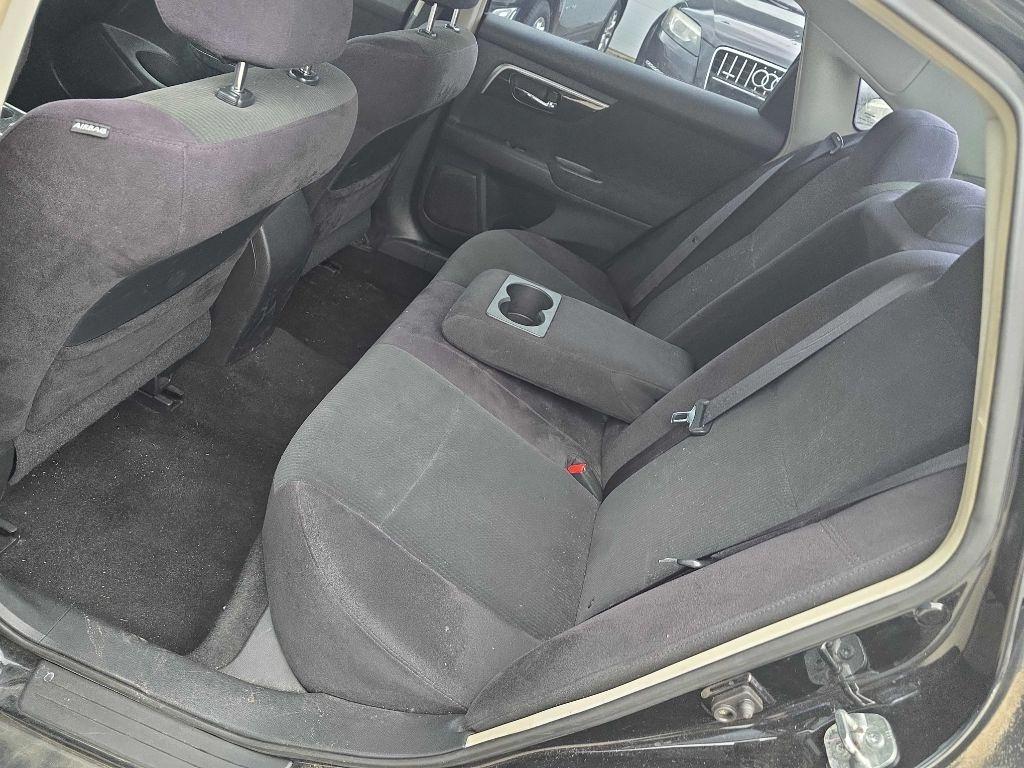 Nissan Altima 4dr Sdn V6 3.5 S 2013
