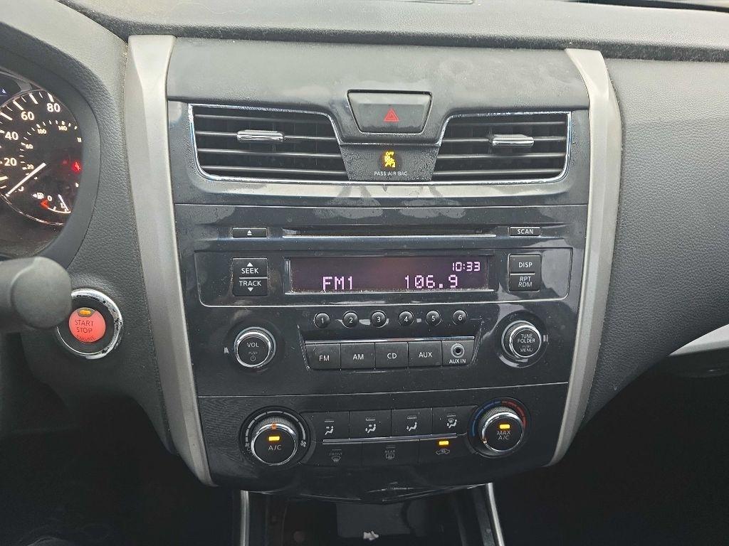 Nissan Altima 4dr Sdn V6 3.5 S 2013