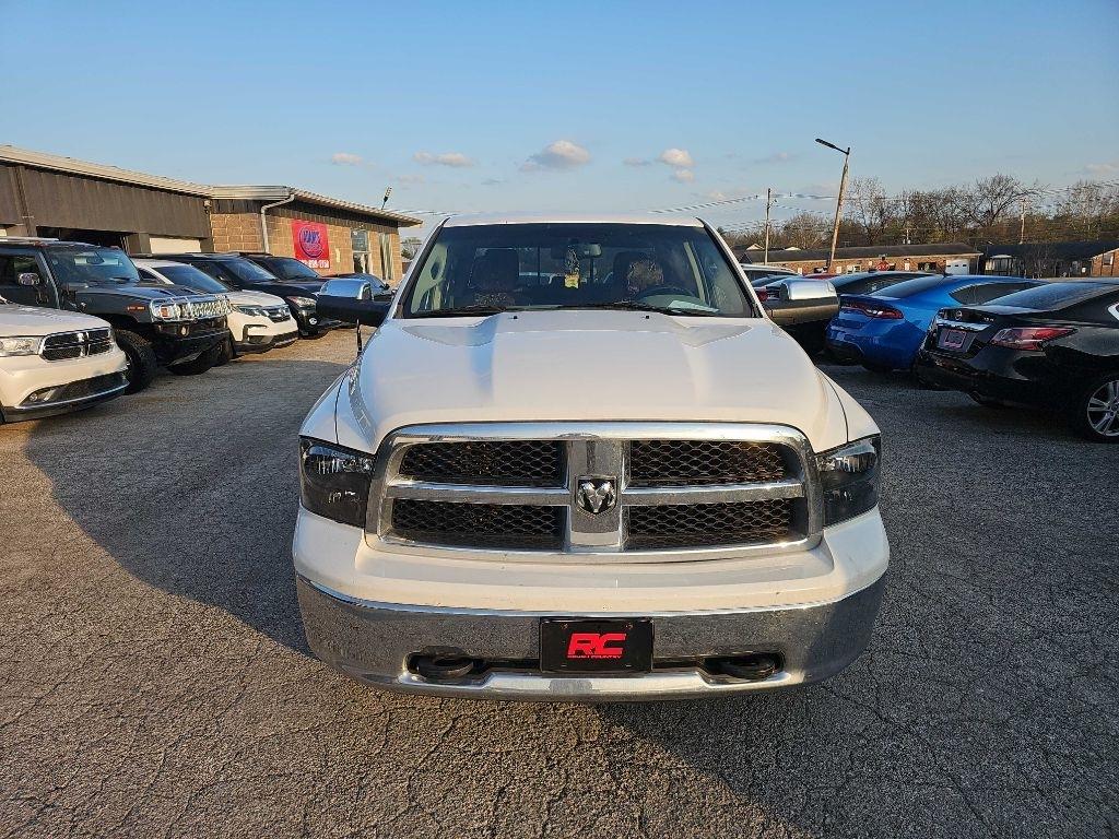 RAM 1500 4WD Crew Cab 140.5" SLT 2011