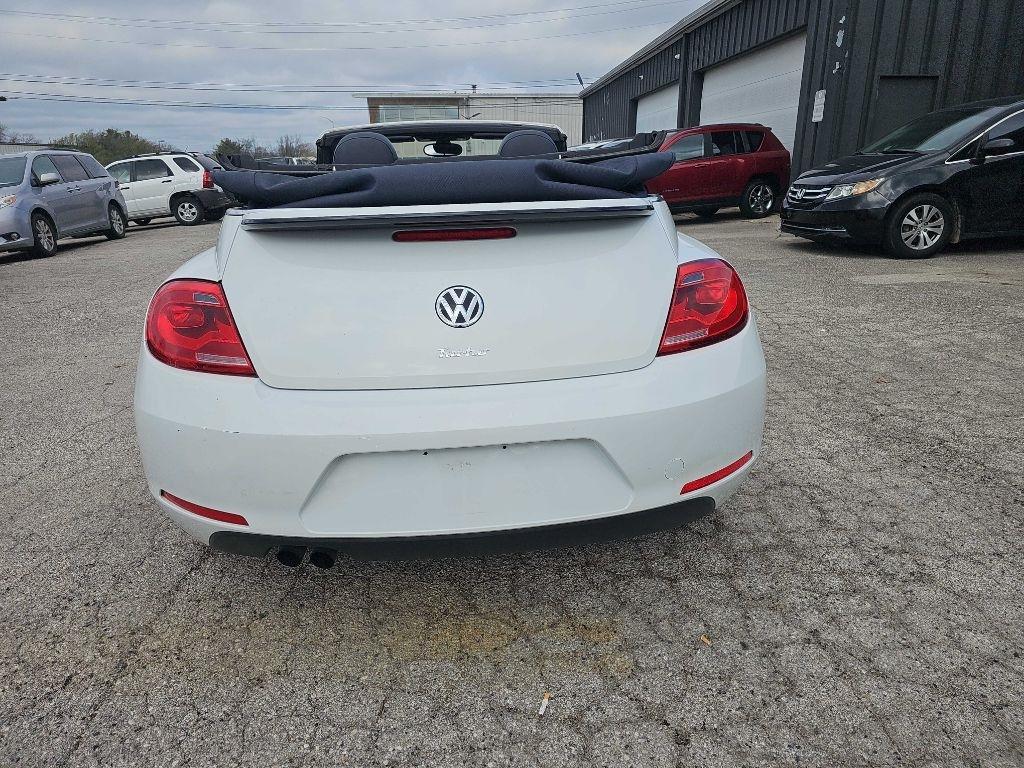 Volkswagen Beetle Convertible 2dr Auto 1.8T S 2016