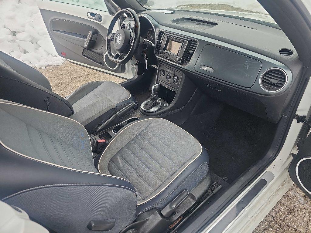 Volkswagen Beetle Convertible 2dr Auto 1.8T S 2016