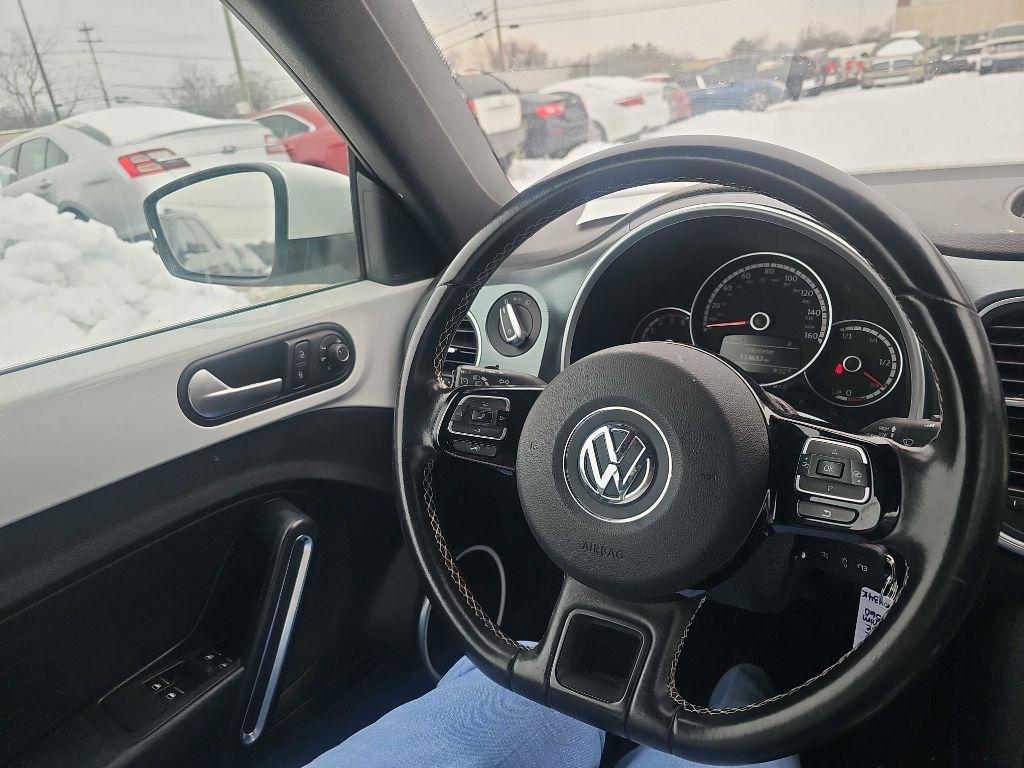 Volkswagen Beetle Convertible 2dr Auto 1.8T S 2016