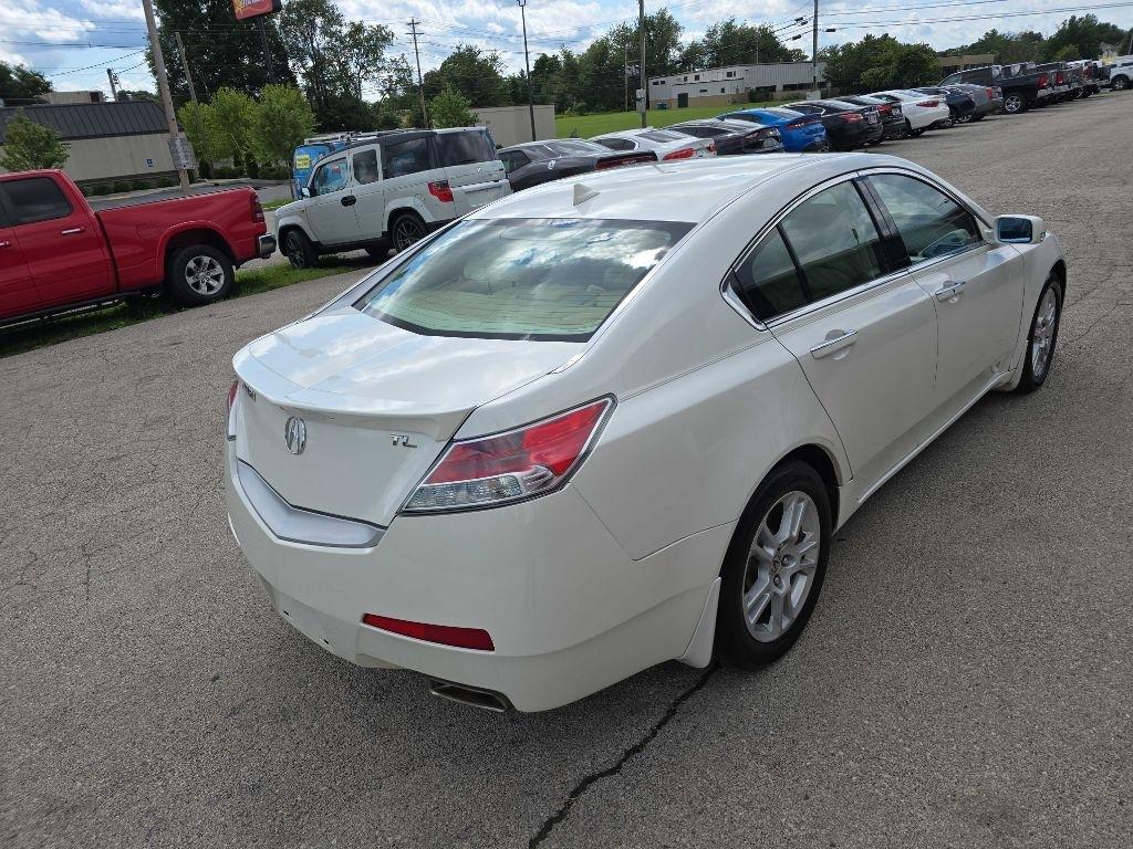 Acura TL 6-Speed AT with Tech Package 2010