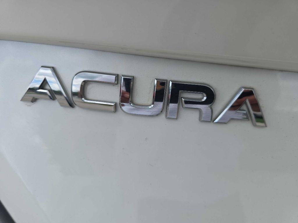 Acura TL 6-Speed AT with Tech Package 2010