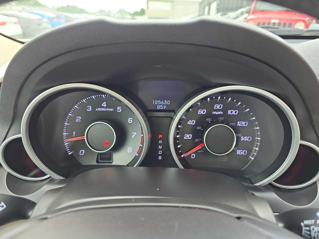 Acura TL 6-Speed AT with Tech Package 2010