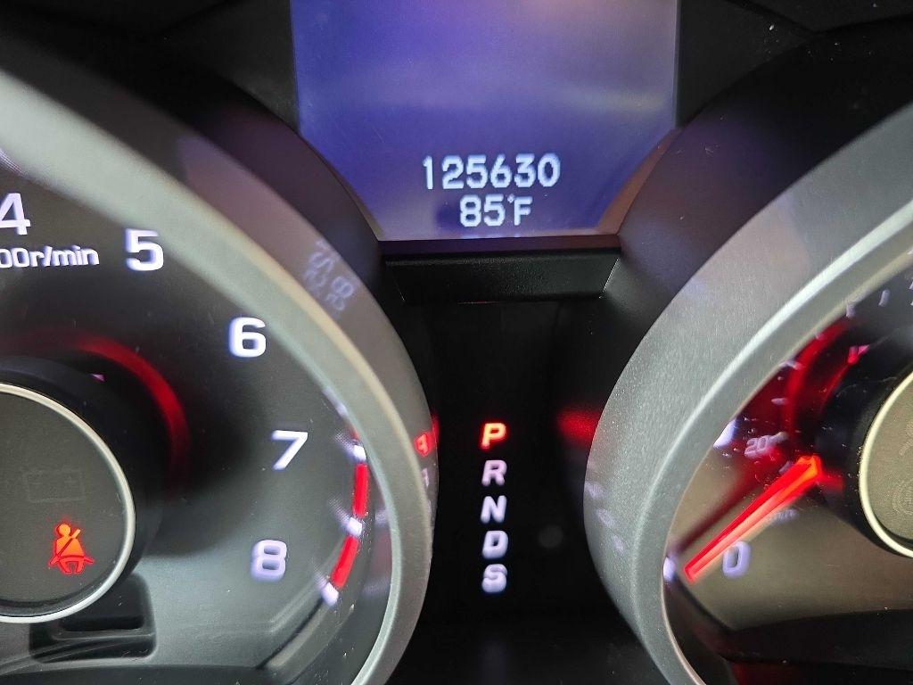 Acura TL 6-Speed AT with Tech Package 2010