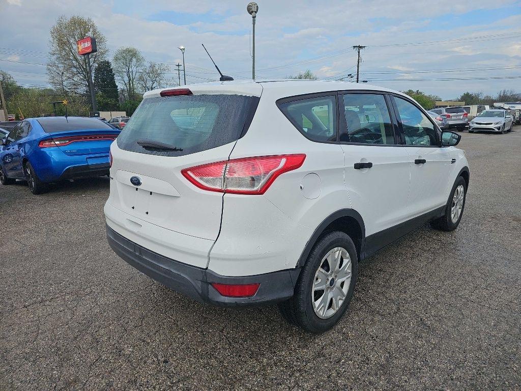 Ford Escape FWD 4dr S 2013